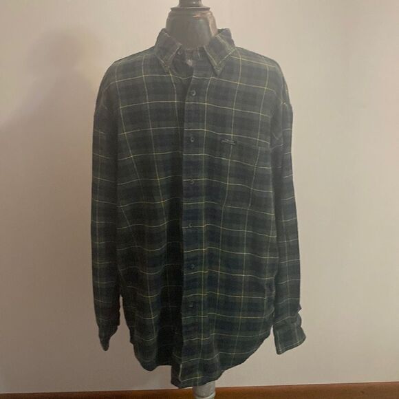 Chaps
Ralph Lauren Green, Blue, Yellow button-down shirt, size Large - Picture 1 of 3